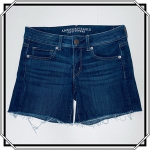 American Eagle Super Stretch Denim Shorts Dark Wash Size 6